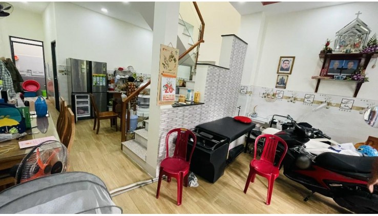 (Hiếm) Ngang 5.6m Bề Thế, 66m2, Chỉ 4.6 Tỷ Thương Lượng, Hoàn Công Đủ, Lê Văn Khương – Quận 12.